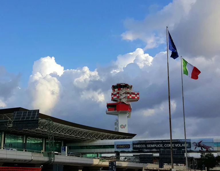 airport transfer Airport pickup drop-off